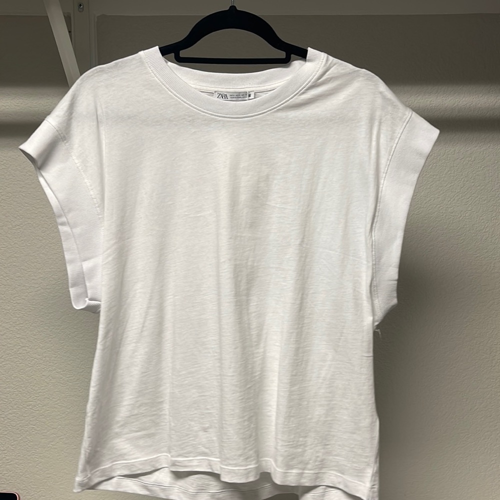 White Zara tshirt